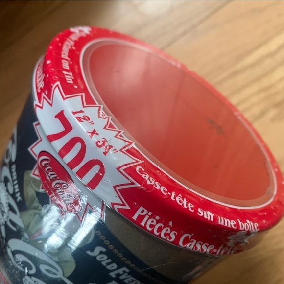 SEALED Vintage Coca Cola Victorian 700 Piece Jigsaw Puzzle in Tin Coke NEW - Picture 6 of 6